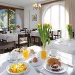 Garni Elena 3* Losone